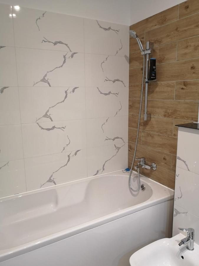 אראד Ared-Atrium Mall Chrysflatty3 Premium Apartment 60Mp מראה חיצוני תמונה