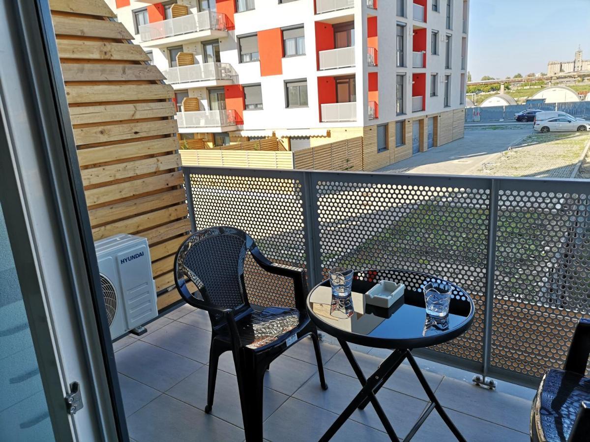 אראד Ared-Atrium Mall Chrysflatty3 Premium Apartment 60Mp מראה חיצוני תמונה